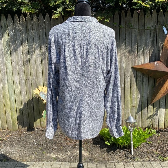 Frank & Eileen Barry Floral Button Front Shirt NWT - Picture 5 of 12